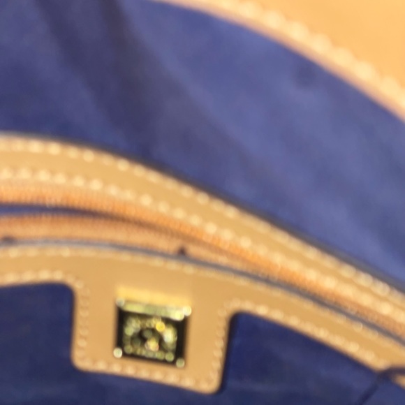 ANNE KLEIN Floral Medium Handbag in Beautiful Blue with Tan Trim - Picture 5 of 13